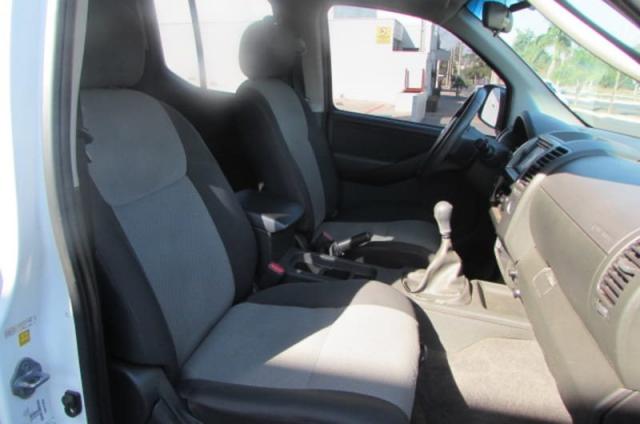 NISSAN FRONTIER 2011/2012 2.5 SE ATTACK 4X4 CD TURBO ELETRONIC DIESEL 4P MANUAL - Foto 18