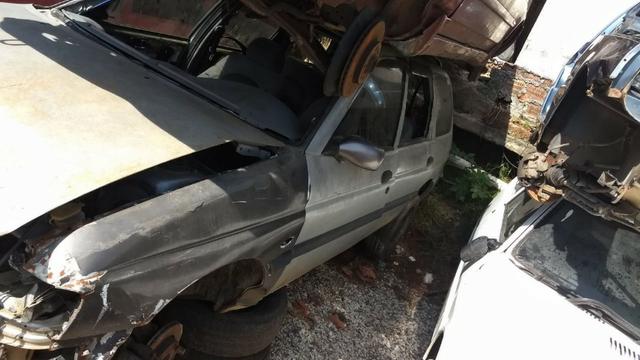 Escort Europeu Zetec 1.8 16v 2000 Sucata Em Peças e Acessorios - Foto 5