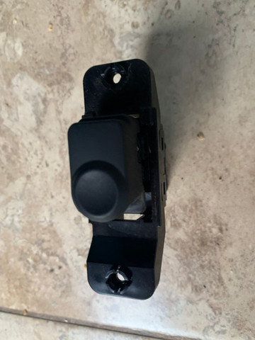 Botao vidro eletrico hyundai hd 20 original