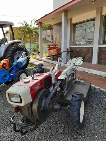 Microtrator Yanmar TC-11 com aparador de grama - Foto 2