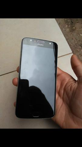 Moto G5 plus