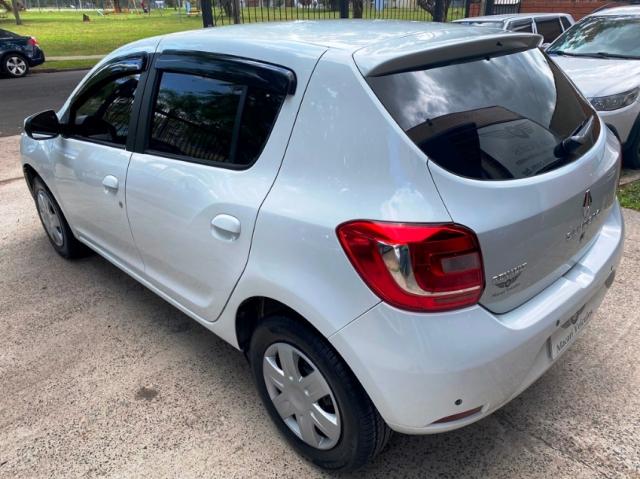 Renault Sandero EXPRESSION 1.0 4P - Foto 6