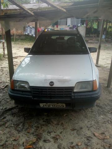 Vendo carro Ipanema no valor de 5.000 funcionando tudo certo
