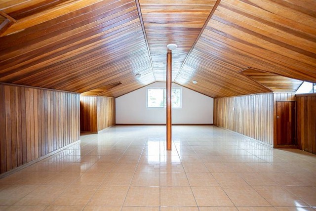 Vendo Excelente Sobrado Triplex de Esquina c/ Loja no Terreo - Rua Macapá-702, Tingui - Foto 2