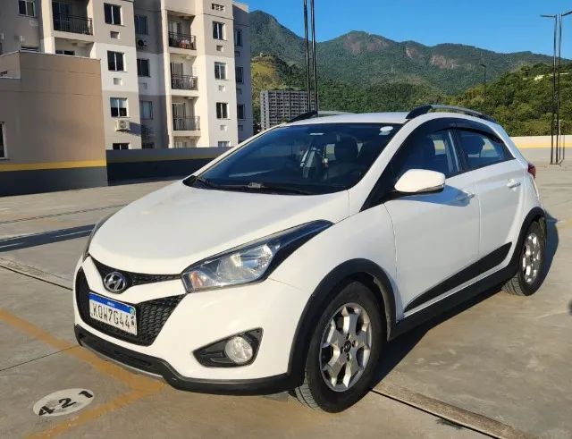 Hyundai HB20X Style 1.6 2015 Automático - completo de tudo!