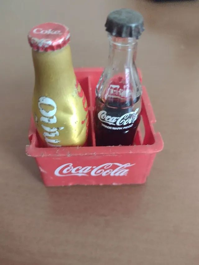 Mini Coca Cola Garrafinhas,engradado,caminhão Antigo Brinquedo -  Antiguidades - Vila Nova, Rio Claro 865270529