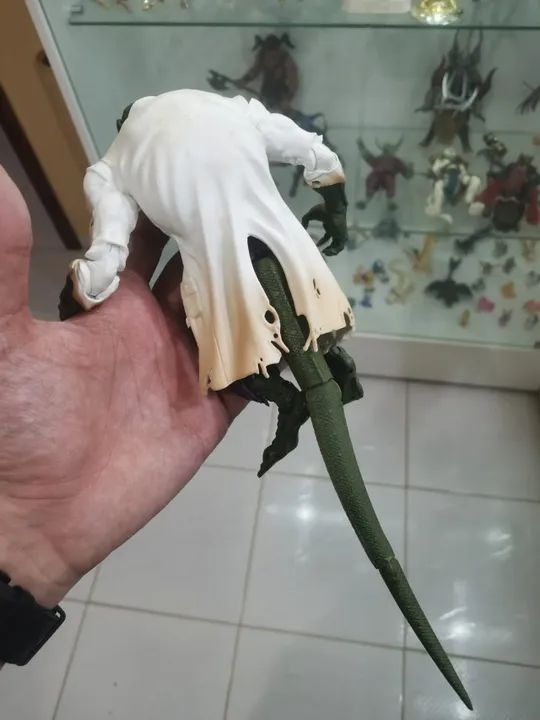 Boneco Marvel Legends Lagarto Lizard BAF completa.  - Foto 2