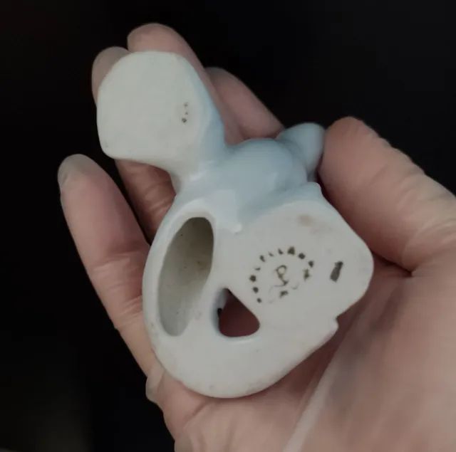 Lindo bibelô foca de porcelana  - Foto 3