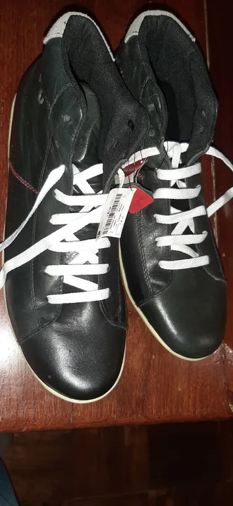 Tênis Casual Tipo Botinha de Couro Marca Marfino da Renner 42 Novo