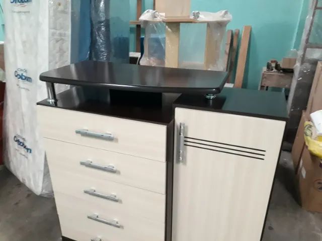 Oportunidade! Cômoda com  05 Gavetas e 01 Porta em MDF - Foto 2
