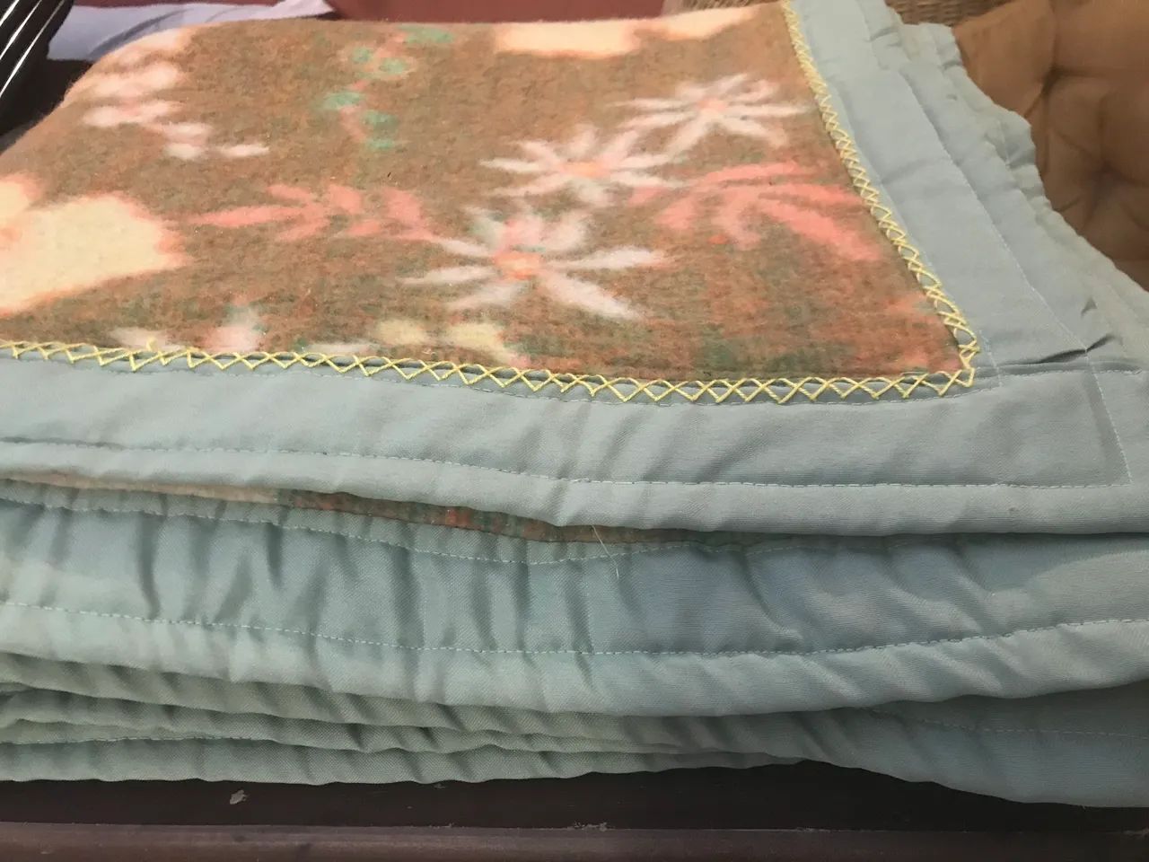 Cobertor de lã uruguaia muito quente.