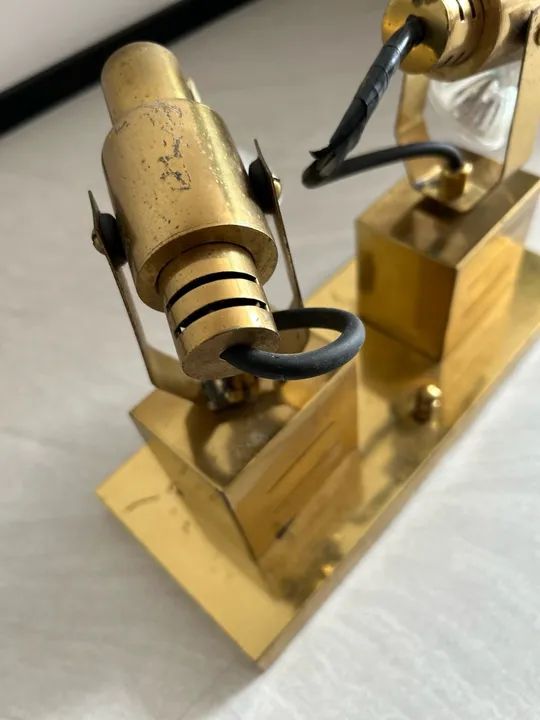 Lustre Art Deco Focal de Metal Dourado Teto - Foto 4