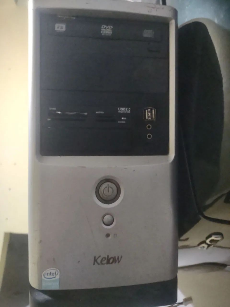 Computador Intel Celeron + HD 250GB Funcional
64739261416065121