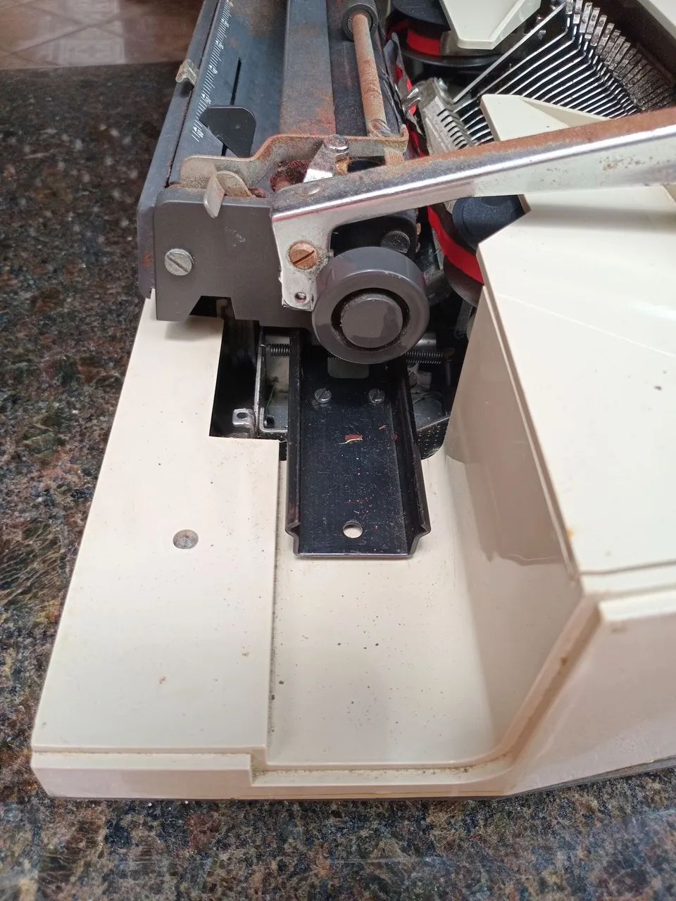 Maquina de escrever REMINGTON 33L - Foto 3