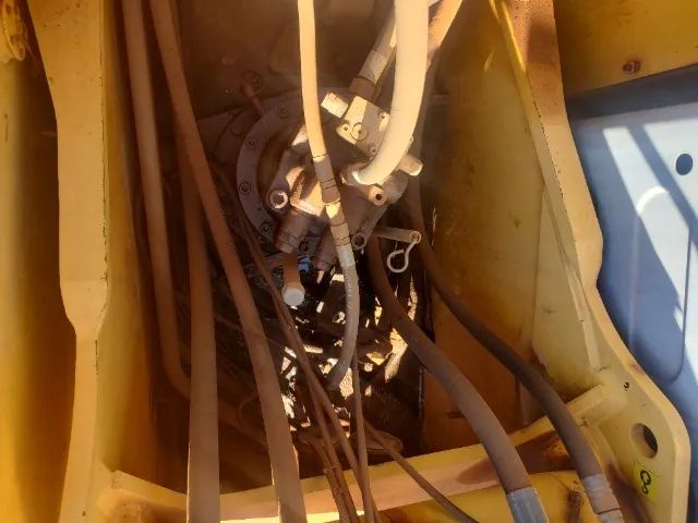 Escavadeira New rolland 2014 - Foto 5