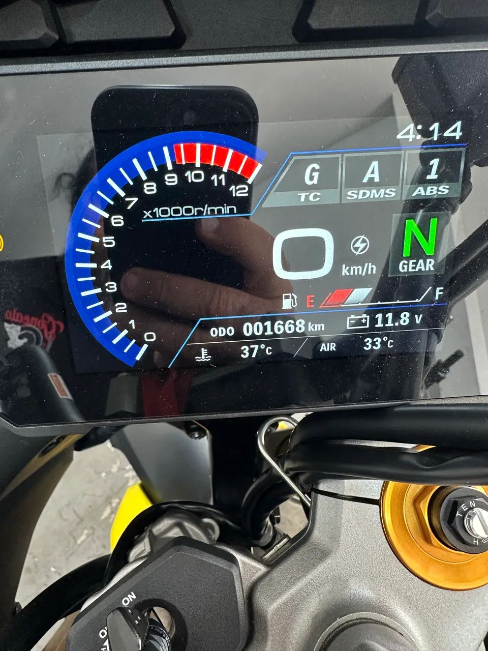 VSTROM 1050 24/25 já emplacada e transferida 2025 - Foto 11