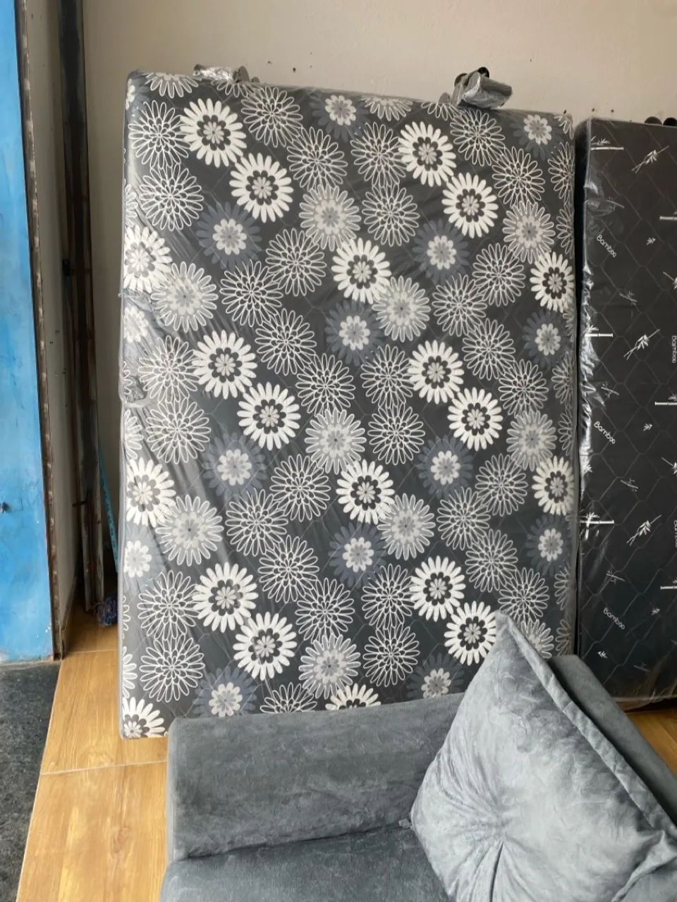 Cama de casal box nova 