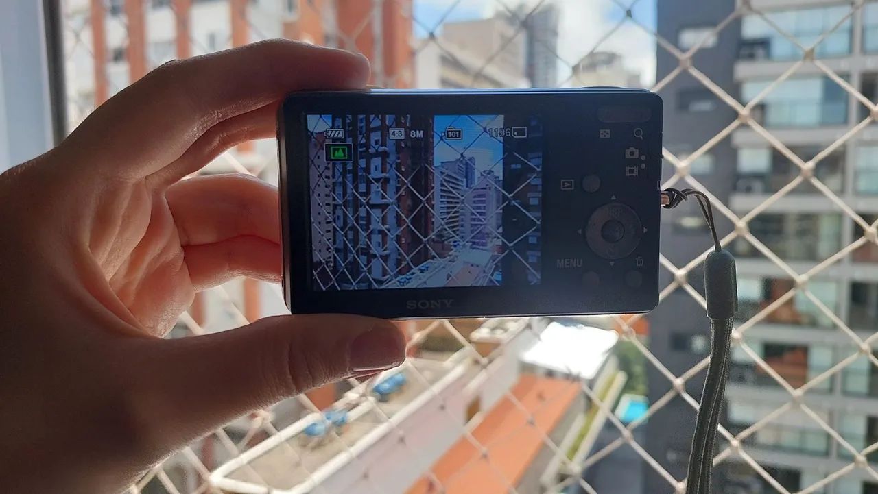 Câmera Digital Sony Cyber-shot 12.1 MP - Foto 3