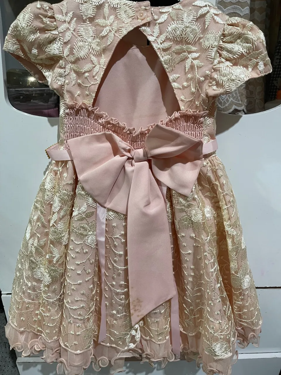 Vestido de Festa Infantil Rosa com Detalhes Bordados
