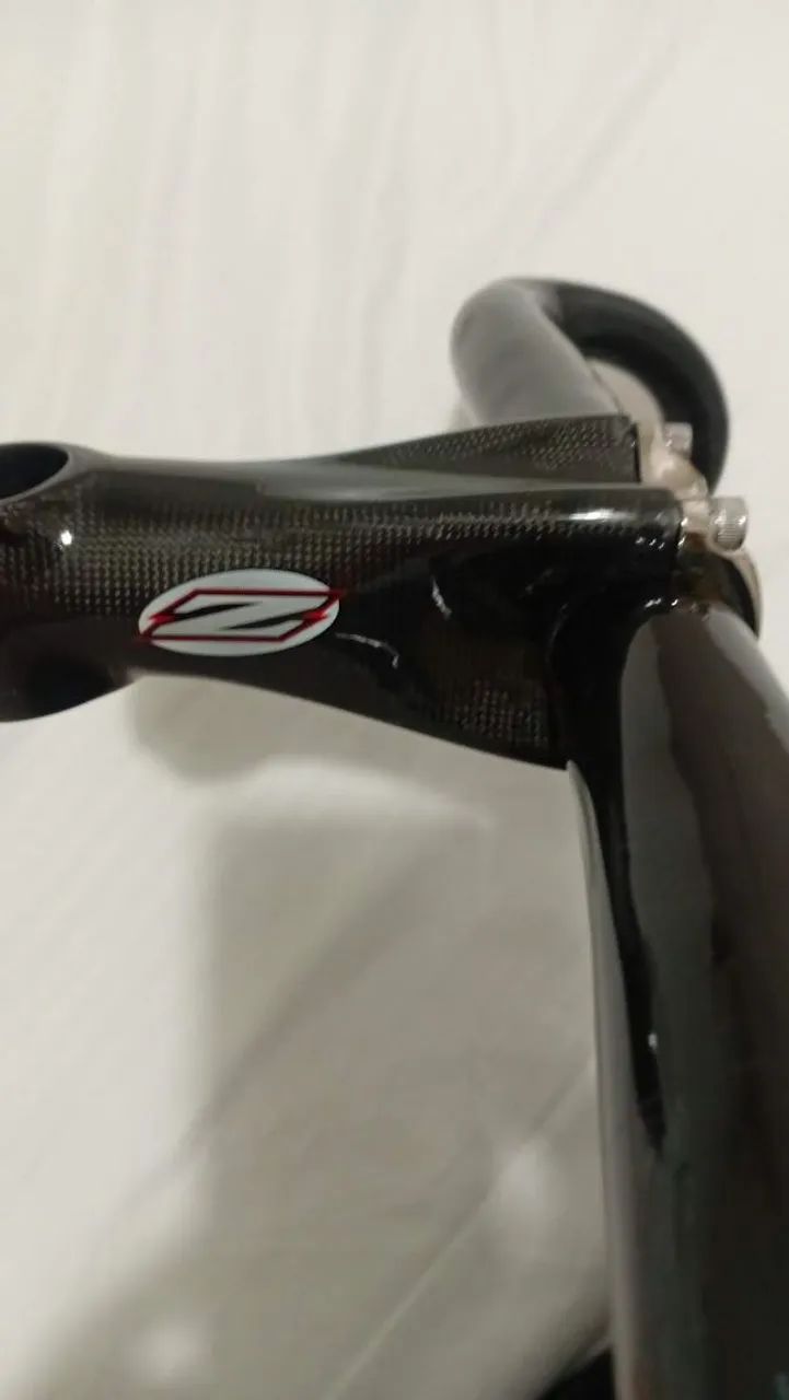 Mesa Zipp e guidão de carbono ControlTech - Foto 3