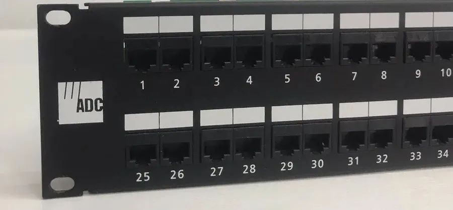 Truenet Machine Patch Panel 48 Portas ADC TrueNet | Padrão Profissional - Periféricos e ...