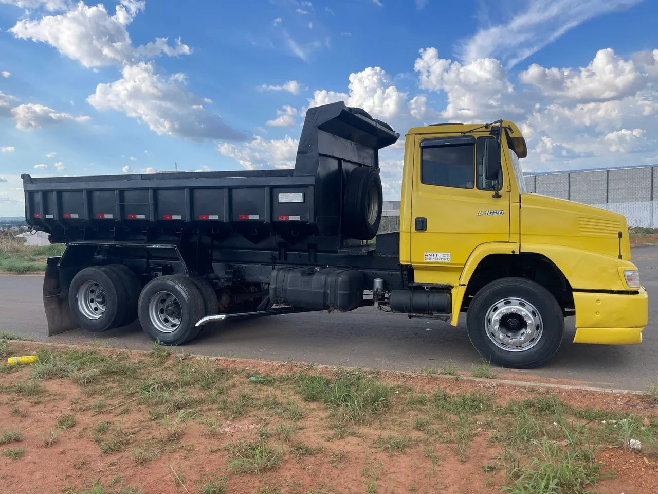 Mb1620 truck caçamba  - Foto 8