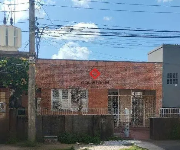 Casa com 5 Quartos à Venda, 579 m² por R$ 1.500.000 - Centro - Fortaleza/CE