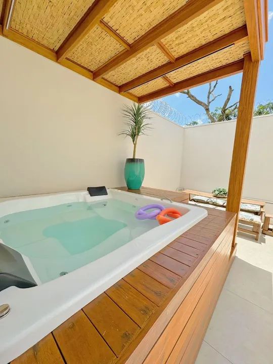 Ana: Spa de 5 lugares com oferta imperdível com instalação 