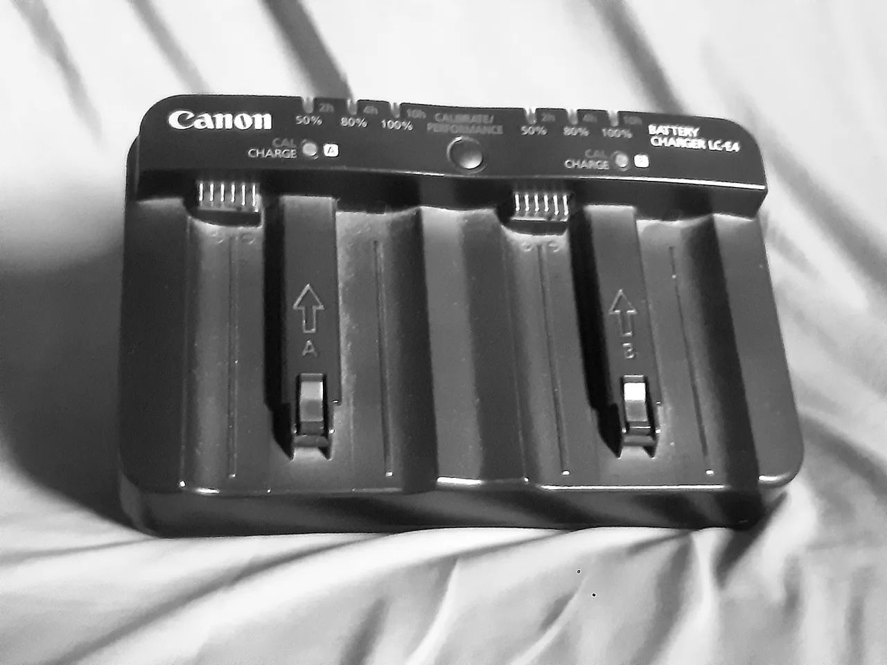 Câmera Canon EOS 1D Mark III   - DSLR Profissional - Foto 6