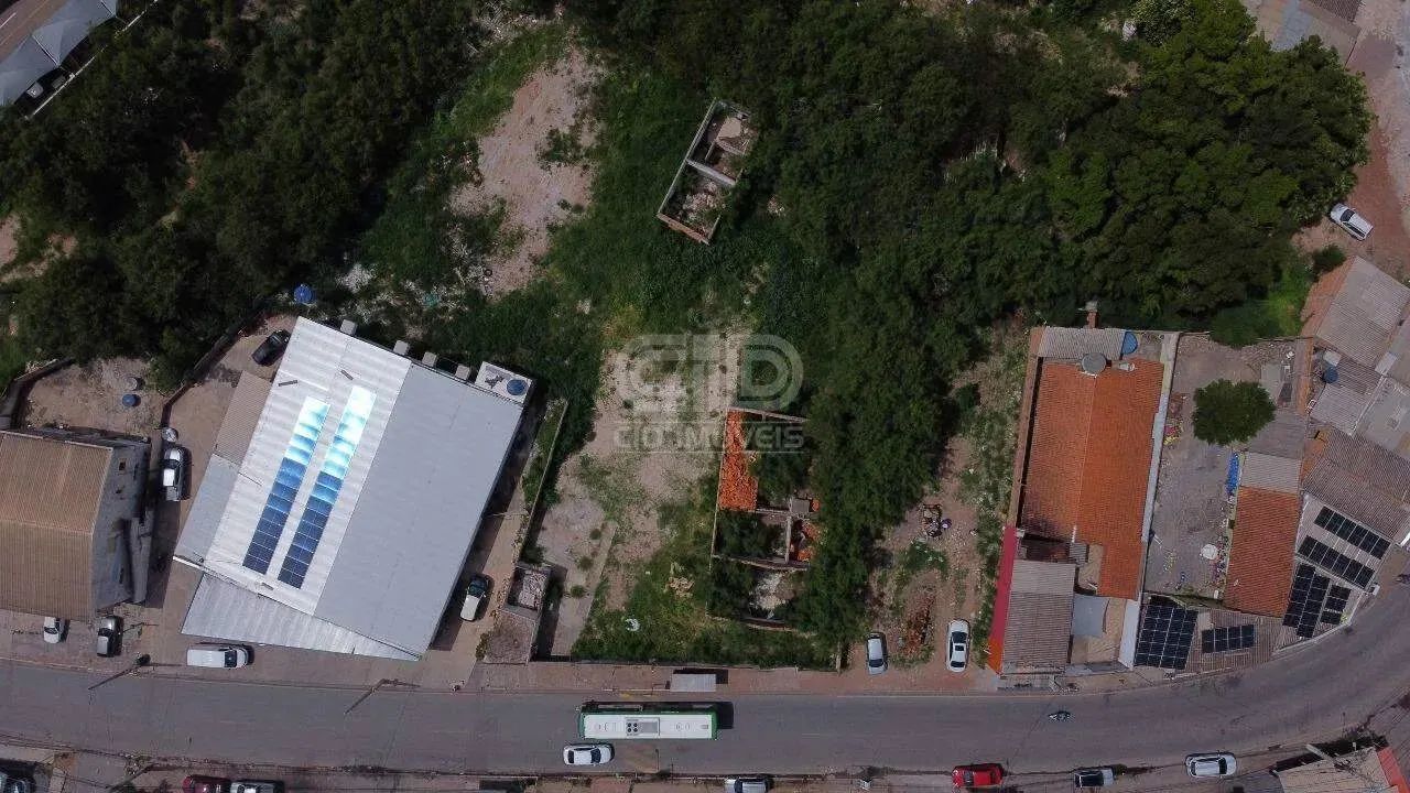 Terreno Comercial com 1.068m² no bairro Ribeirão do Lipa - Foto 2