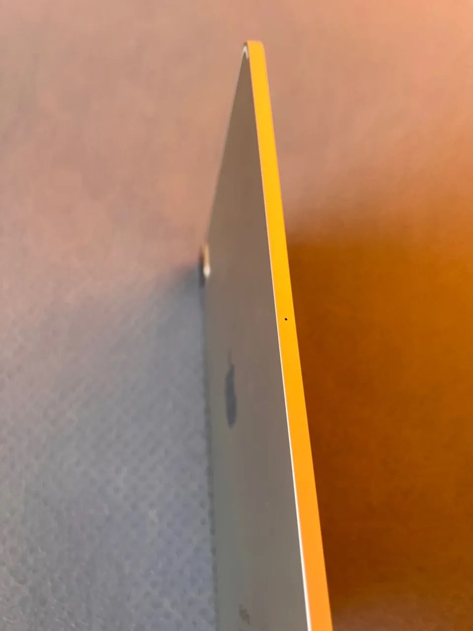 iPad Pro 4 M2 256 Gb Prata + capa magnética + teclado - Foto 5
