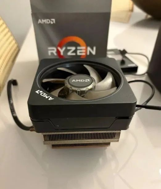 RYZEN 7 3700X + Wraith Prism Rgb - Processadores - Vila Cláudia