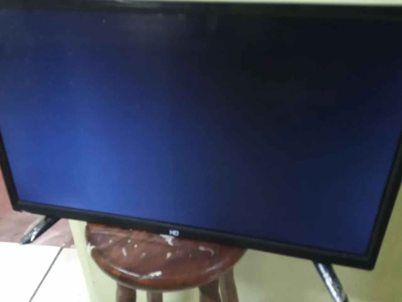 Uma TV de 50 polegadas uma de 34 e uma de14 e dois monitores  - Foto 4