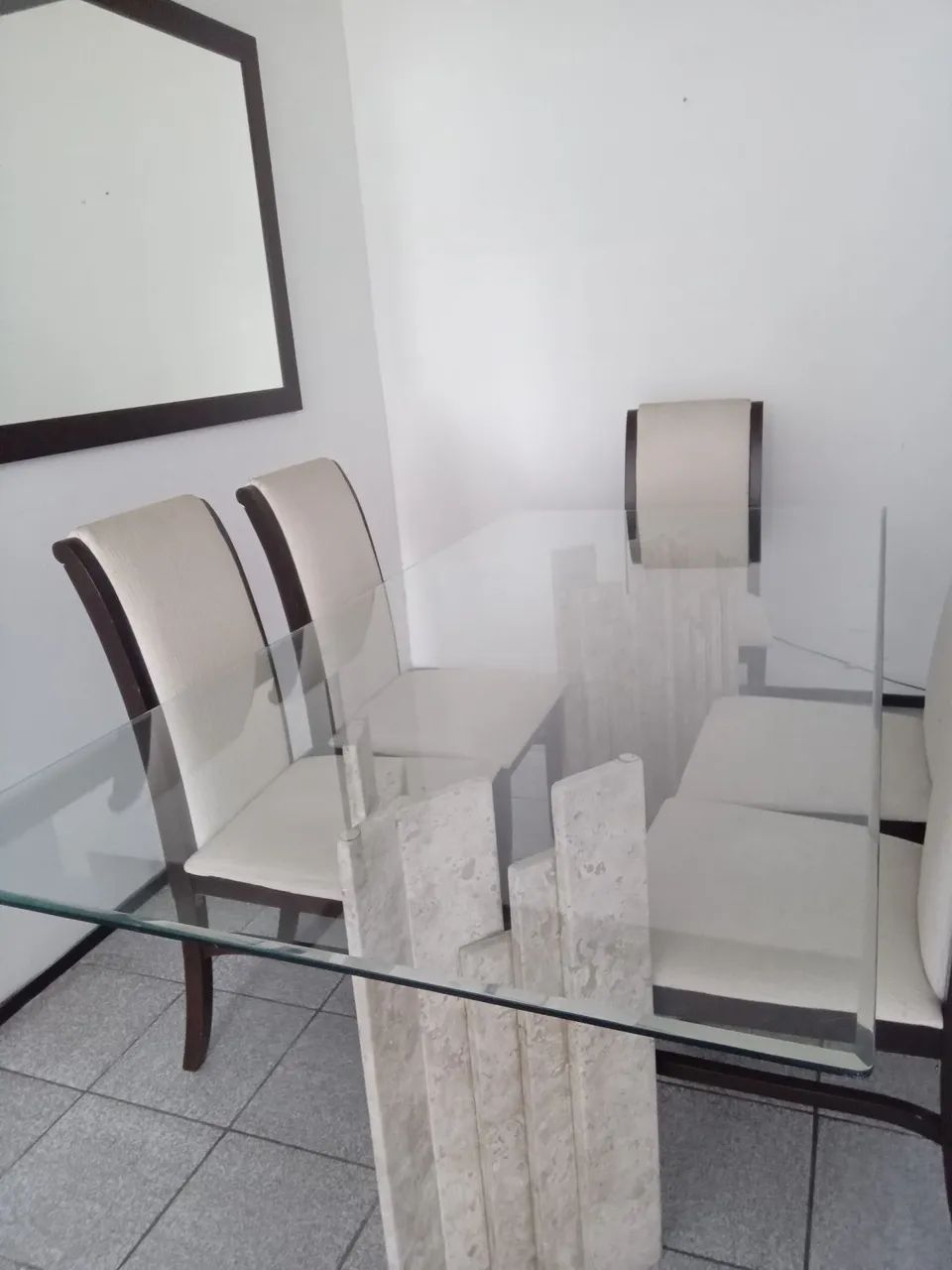 Mesa de Jantar em Mármore com Tampo de Vidro - Foto 2
