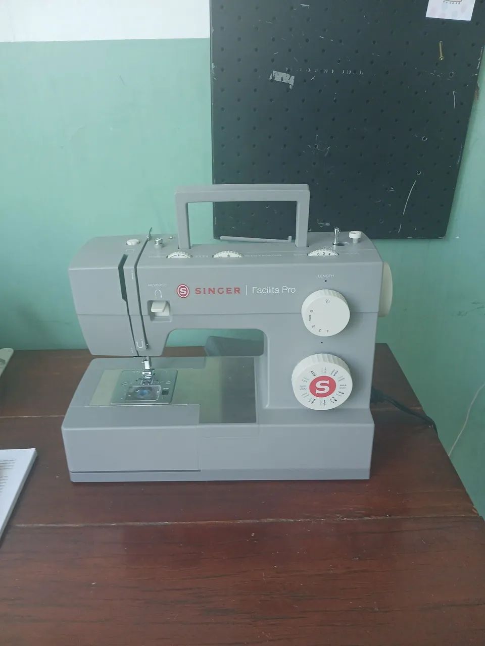 Máquina de Costura Singer Facilita Pro - Foto 3