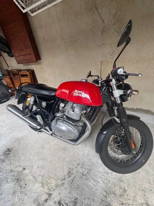Royal Enfield Continental GT 650cc - Vermelha - Impecável