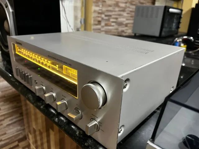 Gradiente Receiver Model 1260 - Beautiful and Fully Serviced!!!64396660226691122