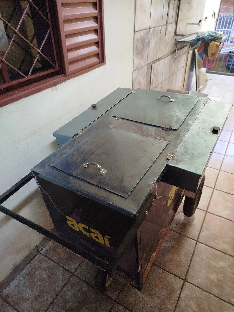 Carrinho de Açaí Refrigerado - Ideal para seu negócio!