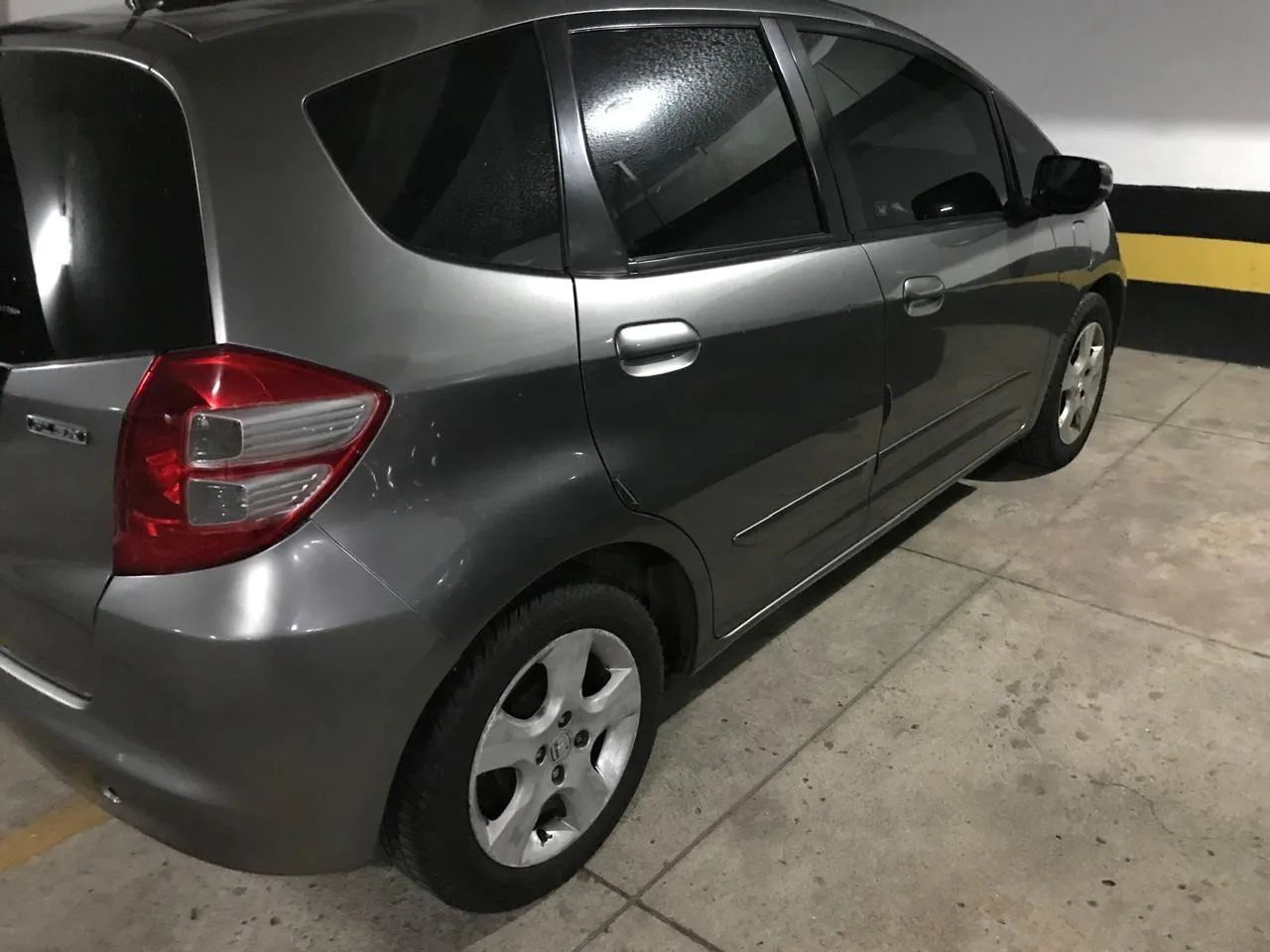 Vendo Honda fit modelo EX ano de 2010