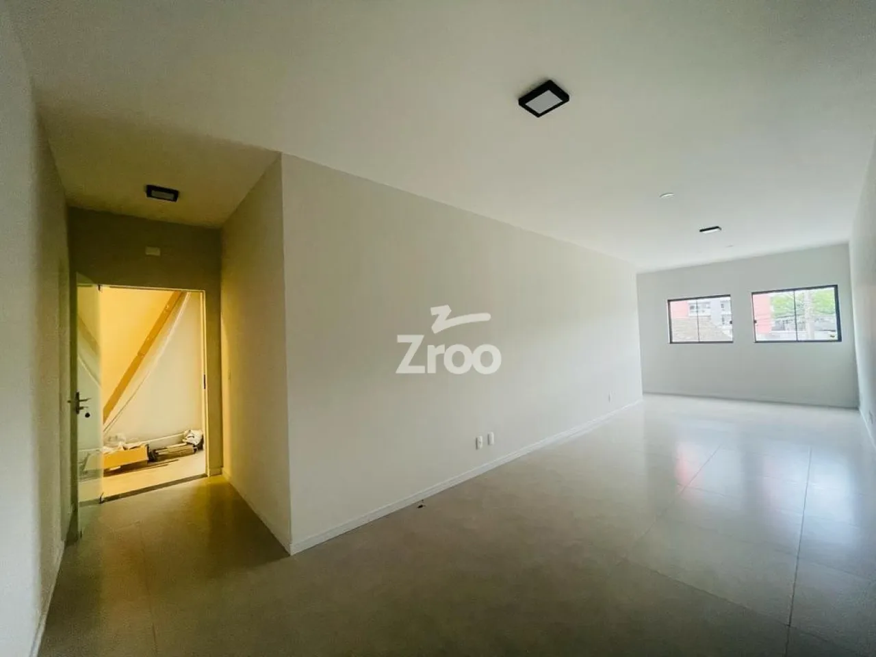 Sala Comercial NOVA no bairro Itoupava Central em Blumenau/SC