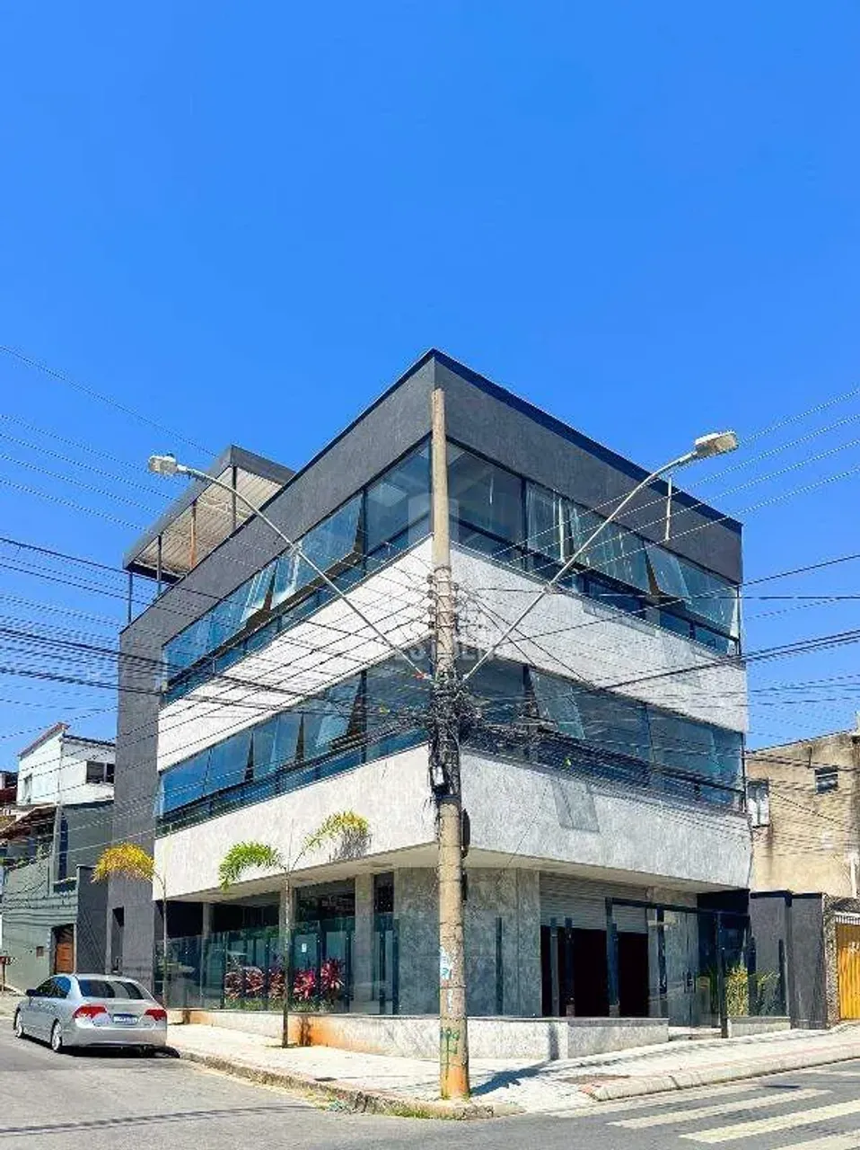 Prédio com 600 m² para alugar no Bairro Vera Cruz