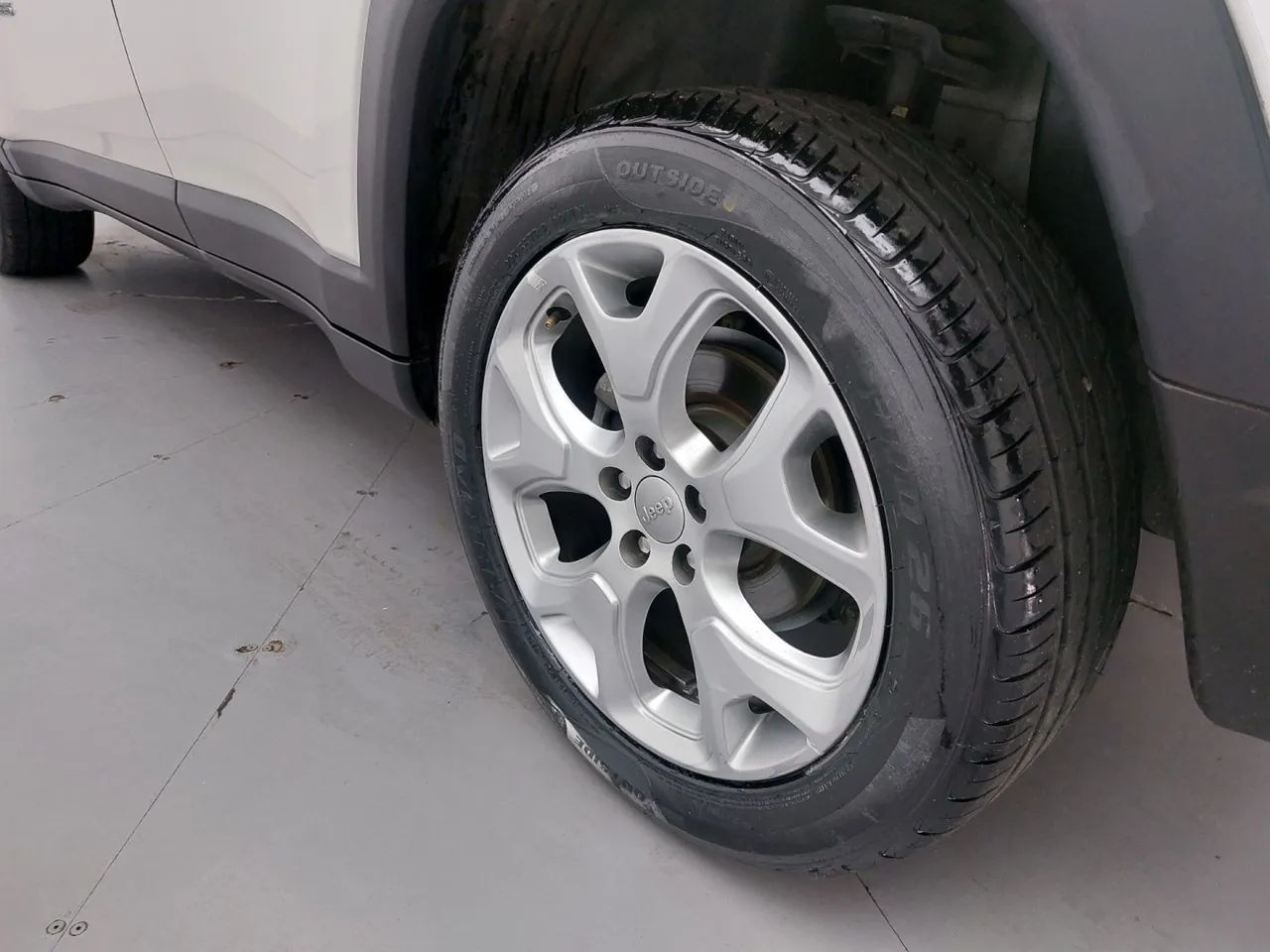 Jeep Compass LONGITUDE 2.0 4x2 Flex 16V Aut., foto 12 de 18