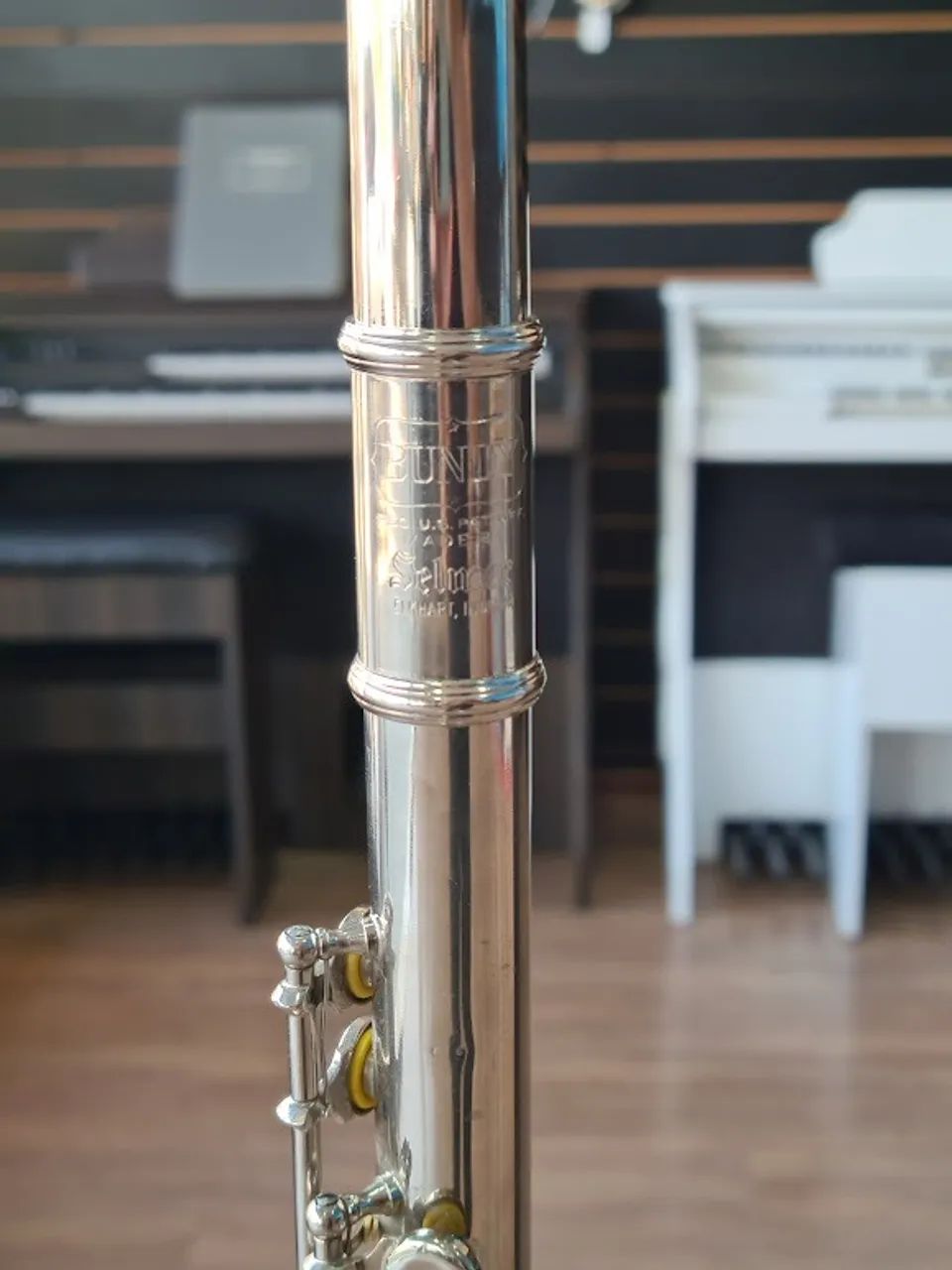 FLAUTA TRANSVERSAL SELMER BUNDY ELKARTH NÍQUEL (SEMINOVA) PARCELAMOS EM ATE 10X S/ JUROS  - Foto 3