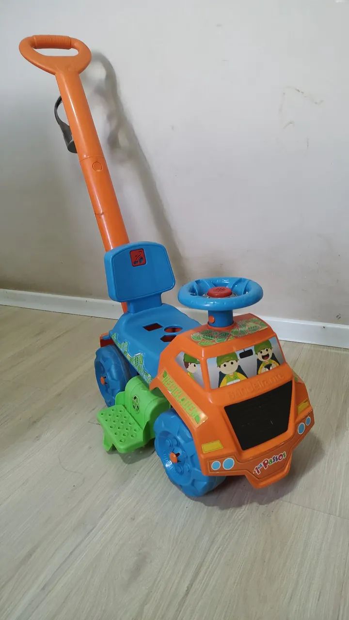 Carrinho de bebê bandeirantes R$80,00 - Foto 4