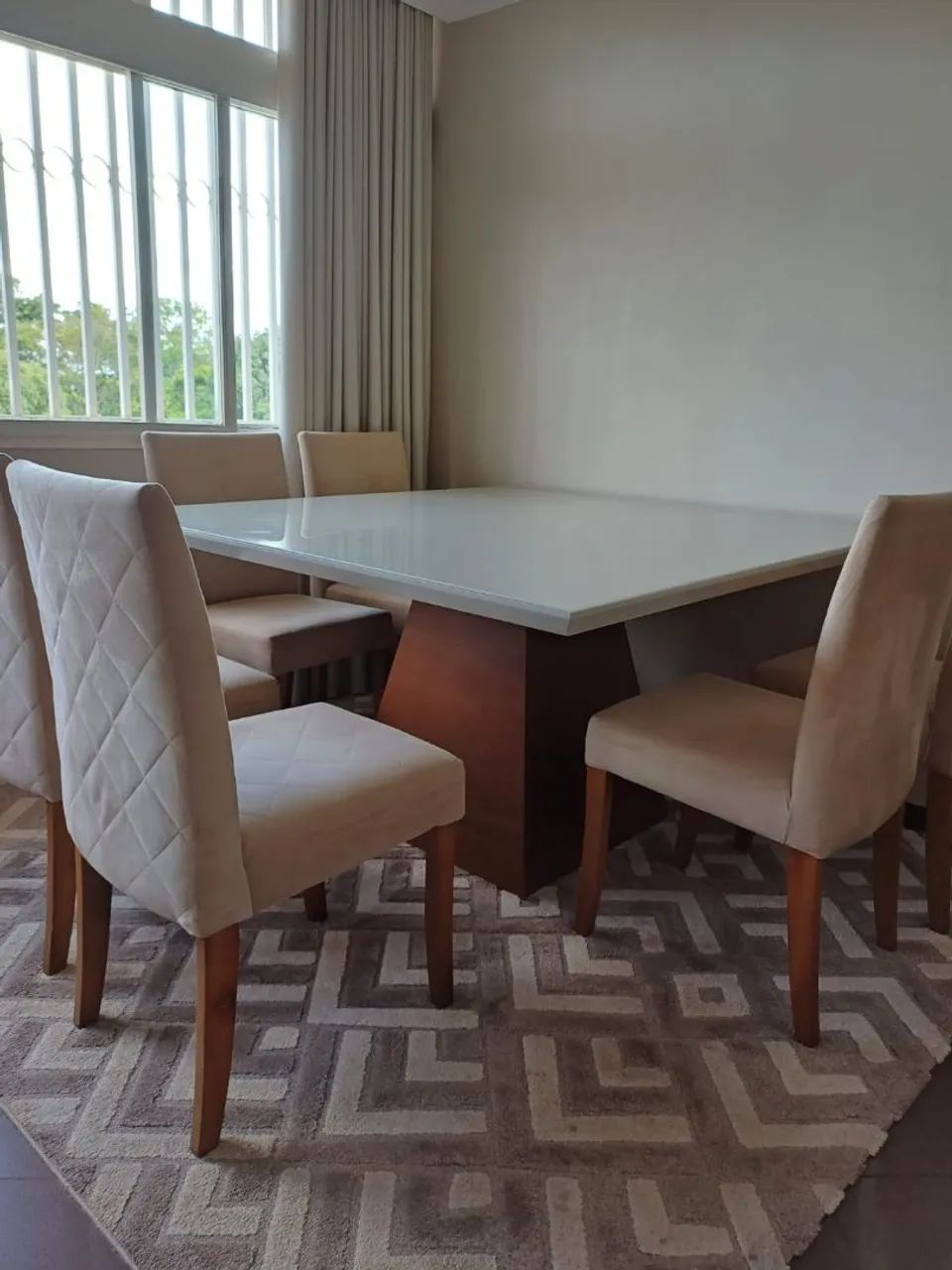 Mesa de Jantar 6 Cadeiras