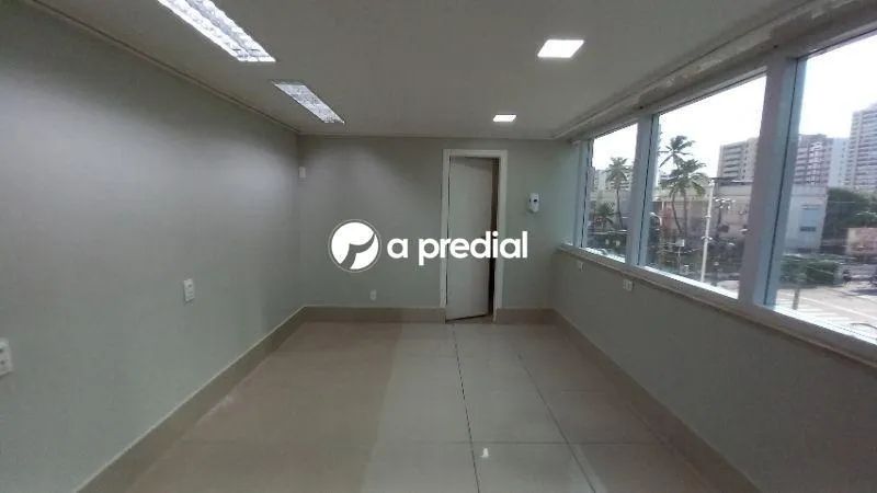 Locação de Comercial / Sala na cidade de Fortaleza