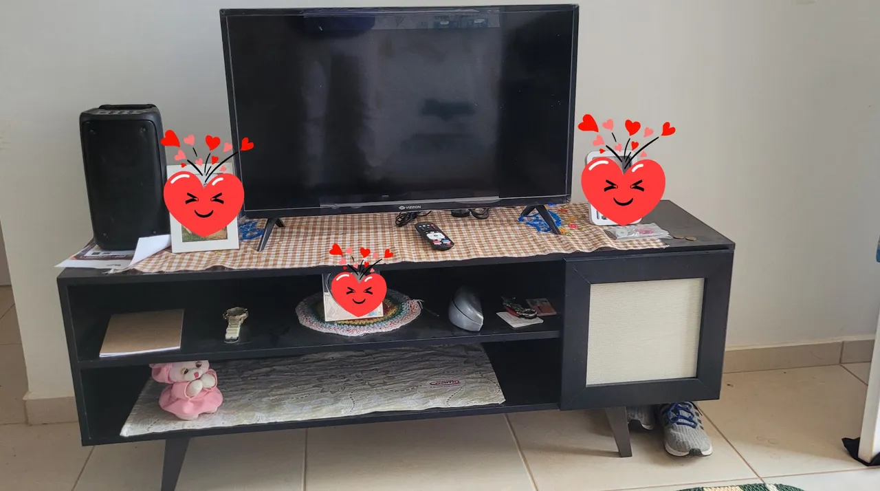 Rack de TV Preto com 2 Prateleiras