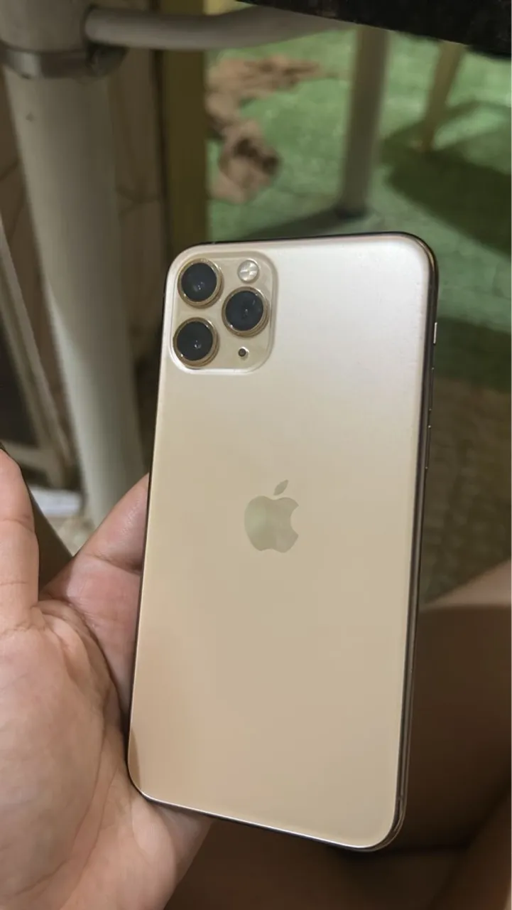 IPHONE 11 PRO