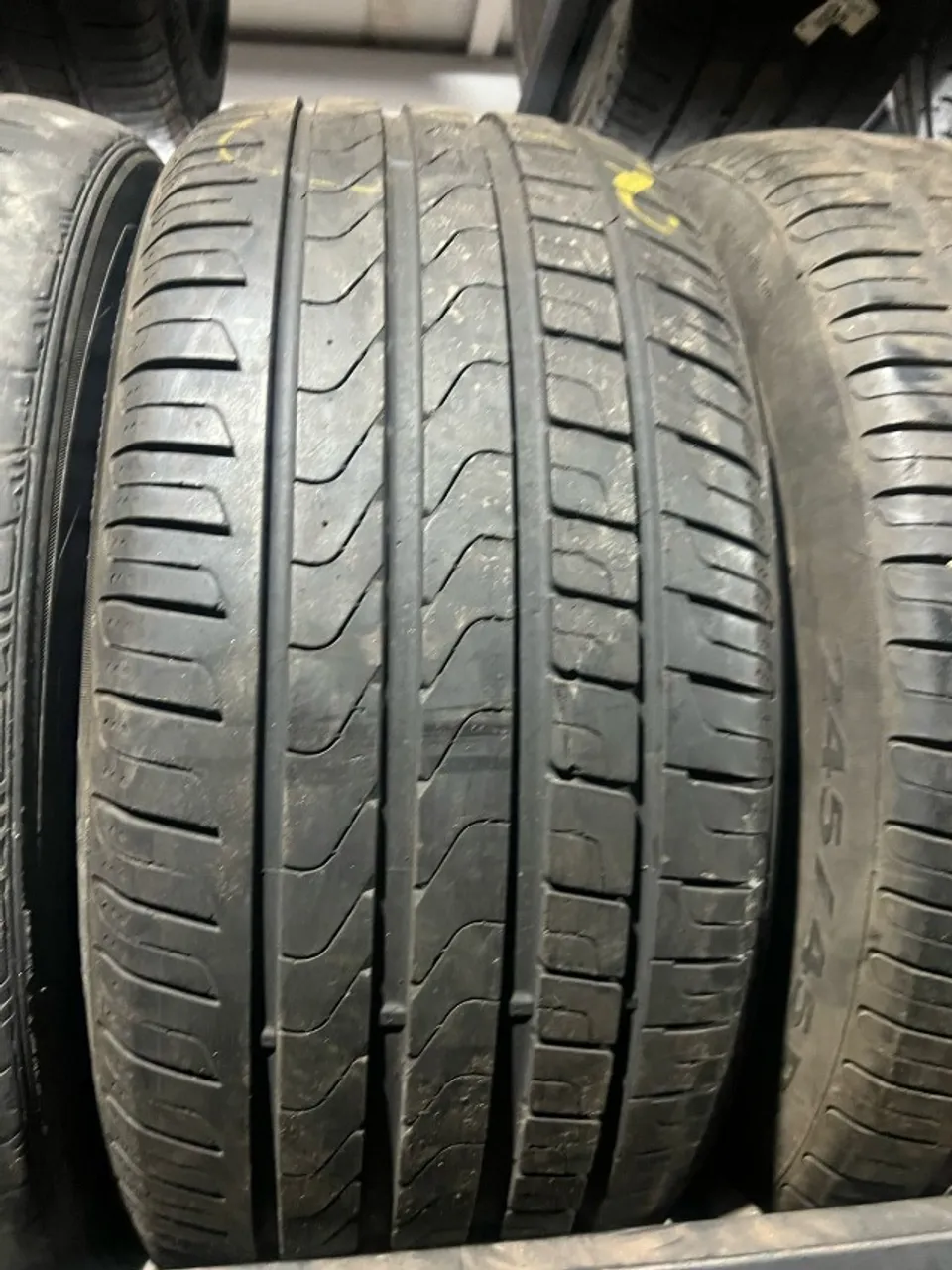 Pneu 245/40/17 Pirelli p7