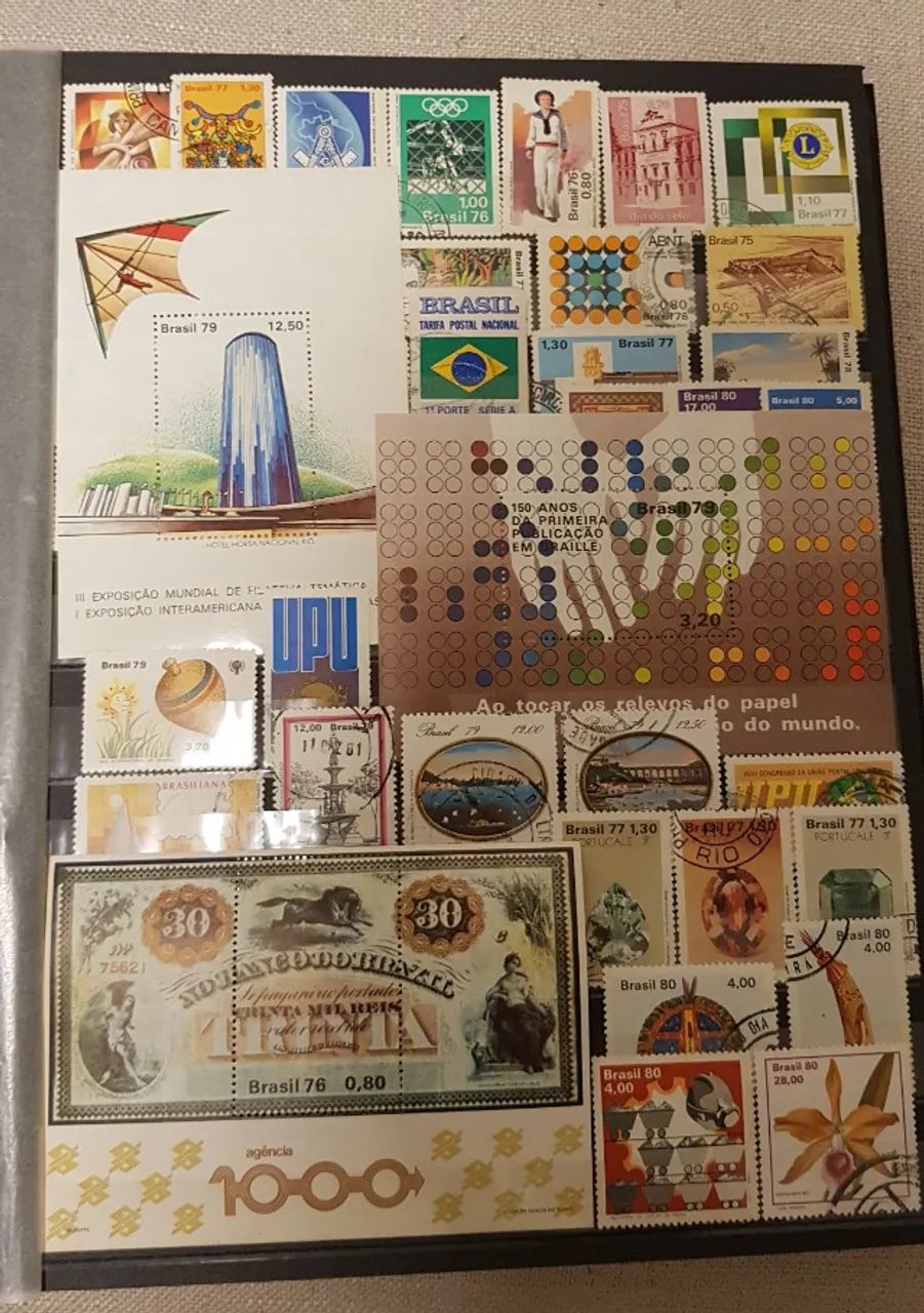 Album de selos com centenas de selos raros - Foto 4